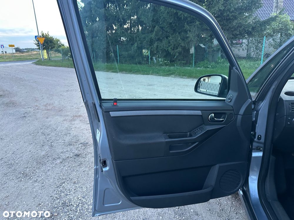Opel Meriva 1.6 16V (Essentia) - 12