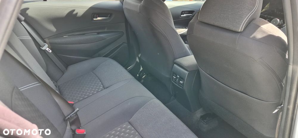 Toyota Corolla 1.8 Hybrid Comfort - 19