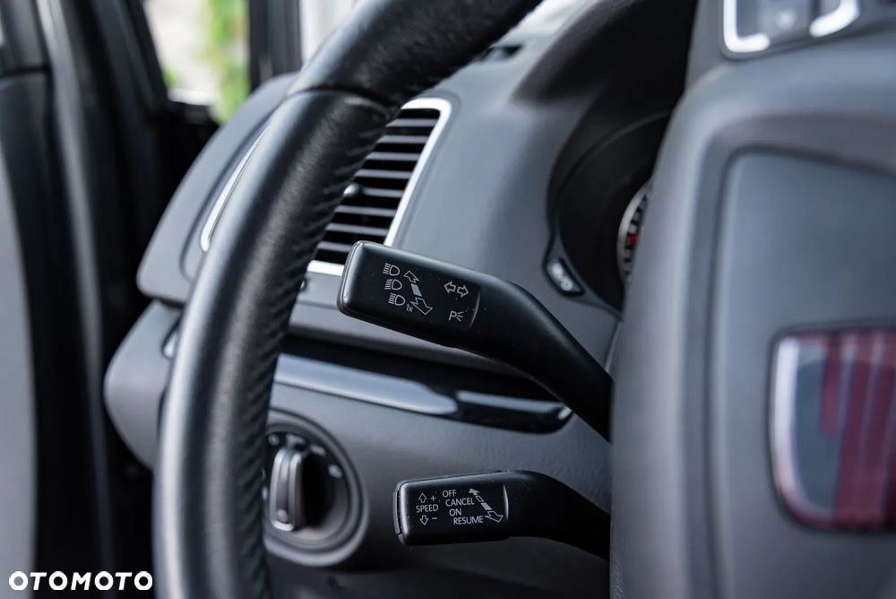 Seat Alhambra 2.0 TDI Ecomotive Reference - 37