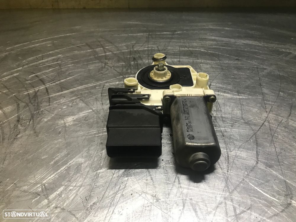 MOTOR DO ELEVADOR DE VIDRO SEAT LEON / TOLEDO 1M FRENTE ESQUERDO / DIREITO / TRAS ESQ / DTO - 4