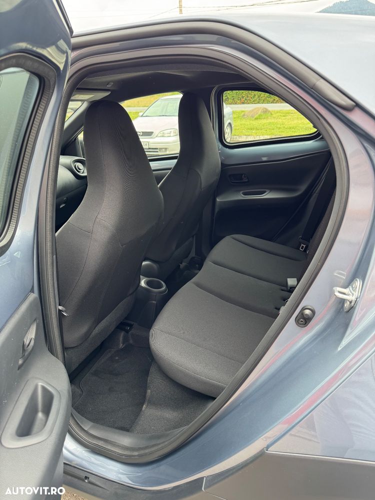 Toyota Aygo X 1.0l MT Active - 9