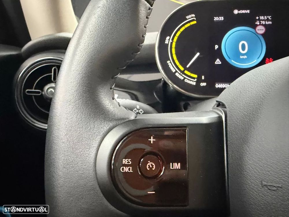 MINI 3 Portas Cooper SE Premium Essential - 17