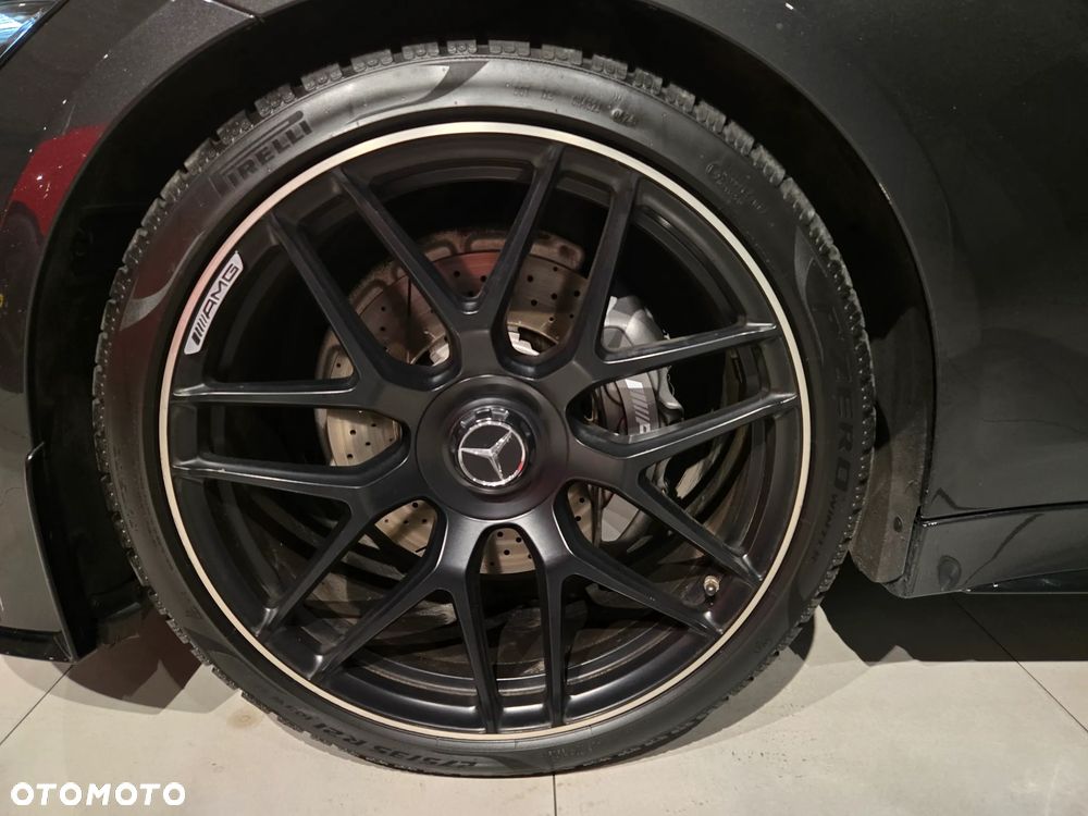 Mercedes-Benz AMG GT 43 4-Matic+ - 28