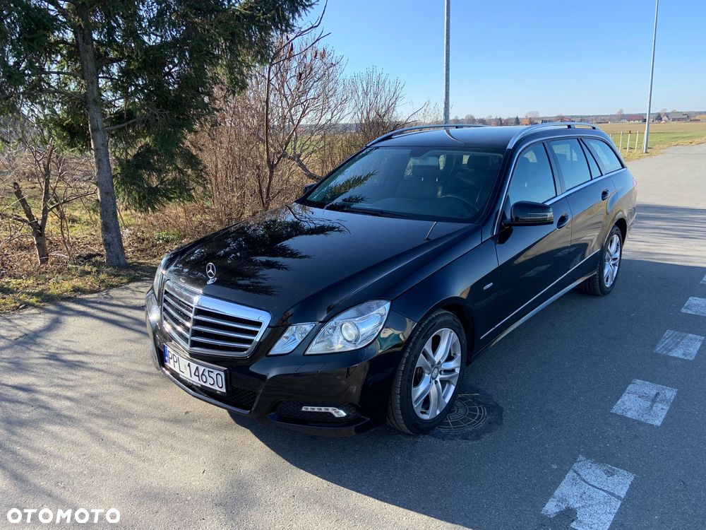 Mercedes-Benz Klasa E 200 CGI BlueEffICIENCY - 1