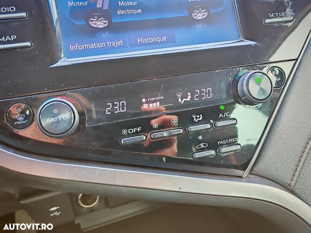 Toyota Camry Business Edition - 18