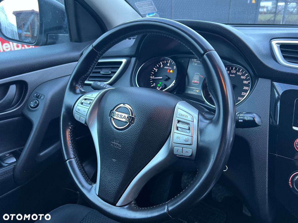 Nissan Qashqai 1.2 DIG-T Tekna - 26