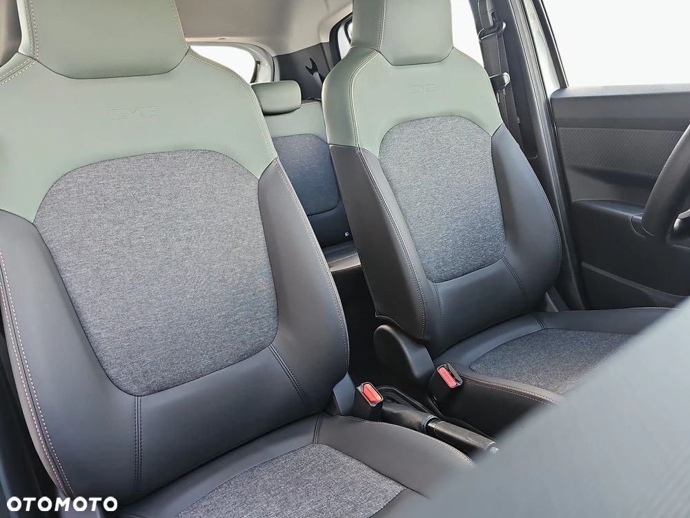 Dacia Spring Electric 24.3kWh 100 Extreme - 31