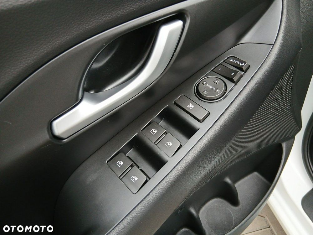 Hyundai i30 1.0 T-GDI Smart - 13