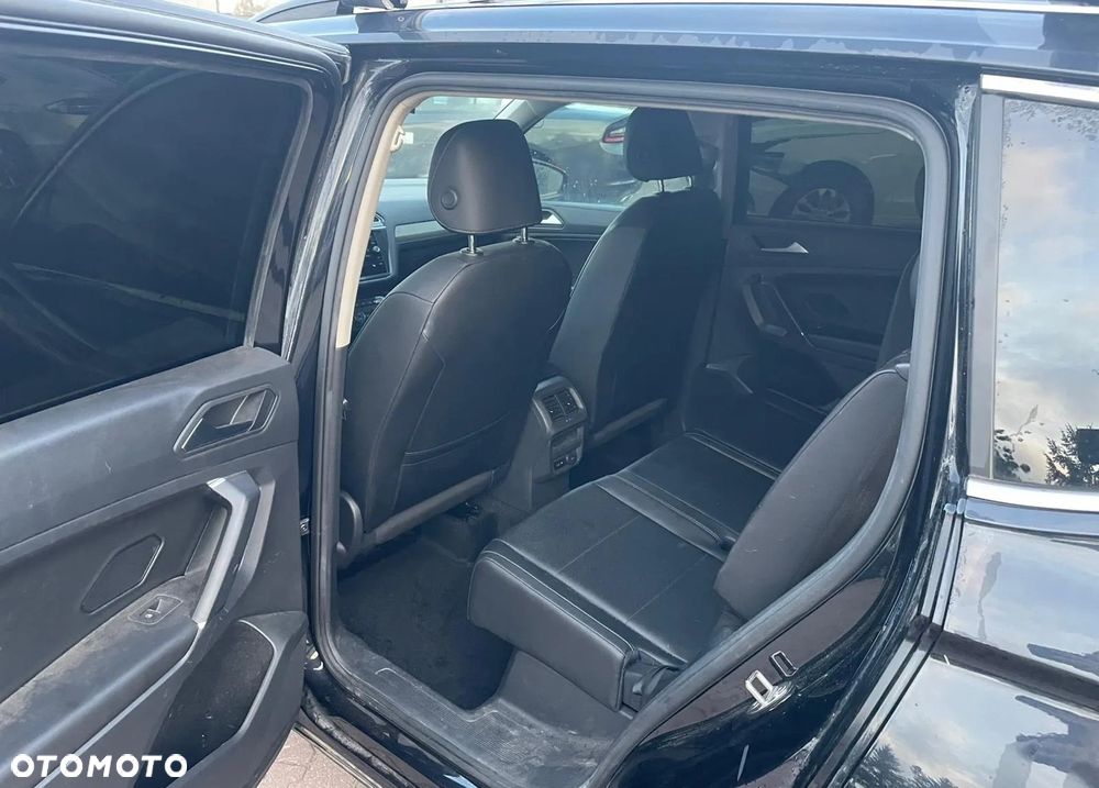 Volkswagen Tiguan Allspace - 17