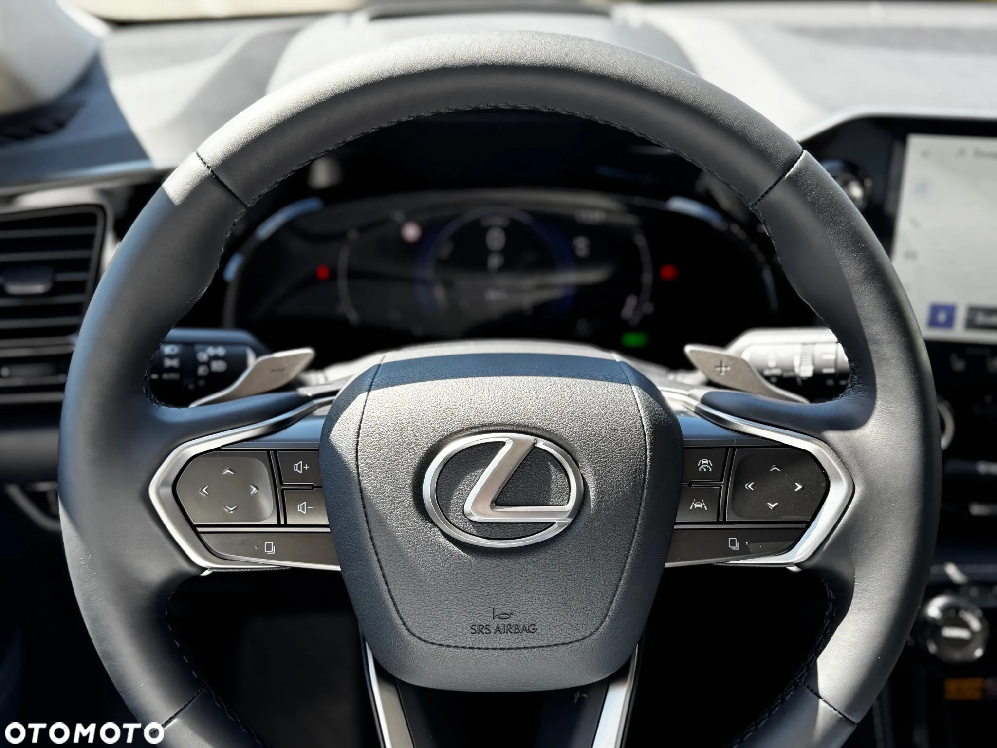 Lexus NX 350h Prestige AWD - 31