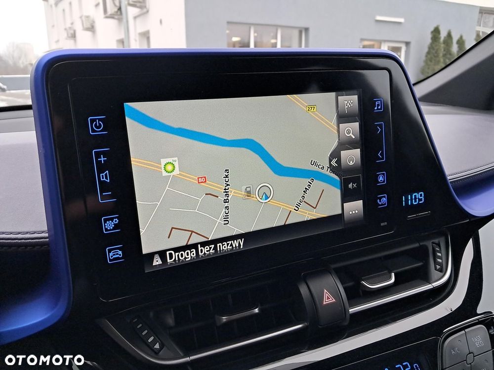 Toyota C-HR 1.2 T Dynamic - 21