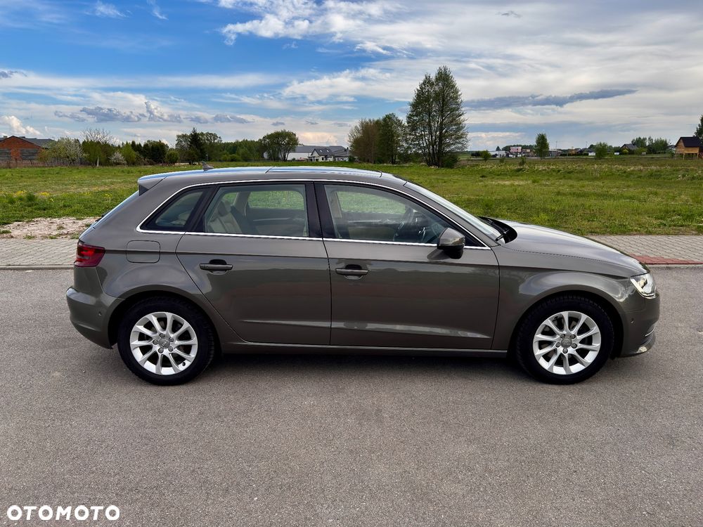 Audi A3 Sportback 2.0 TDI Attraction - 8