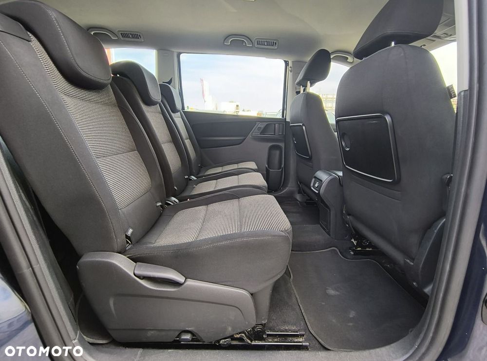 Volkswagen Sharan 2.0 TDI BlueMotion Technology Comfortline - 24