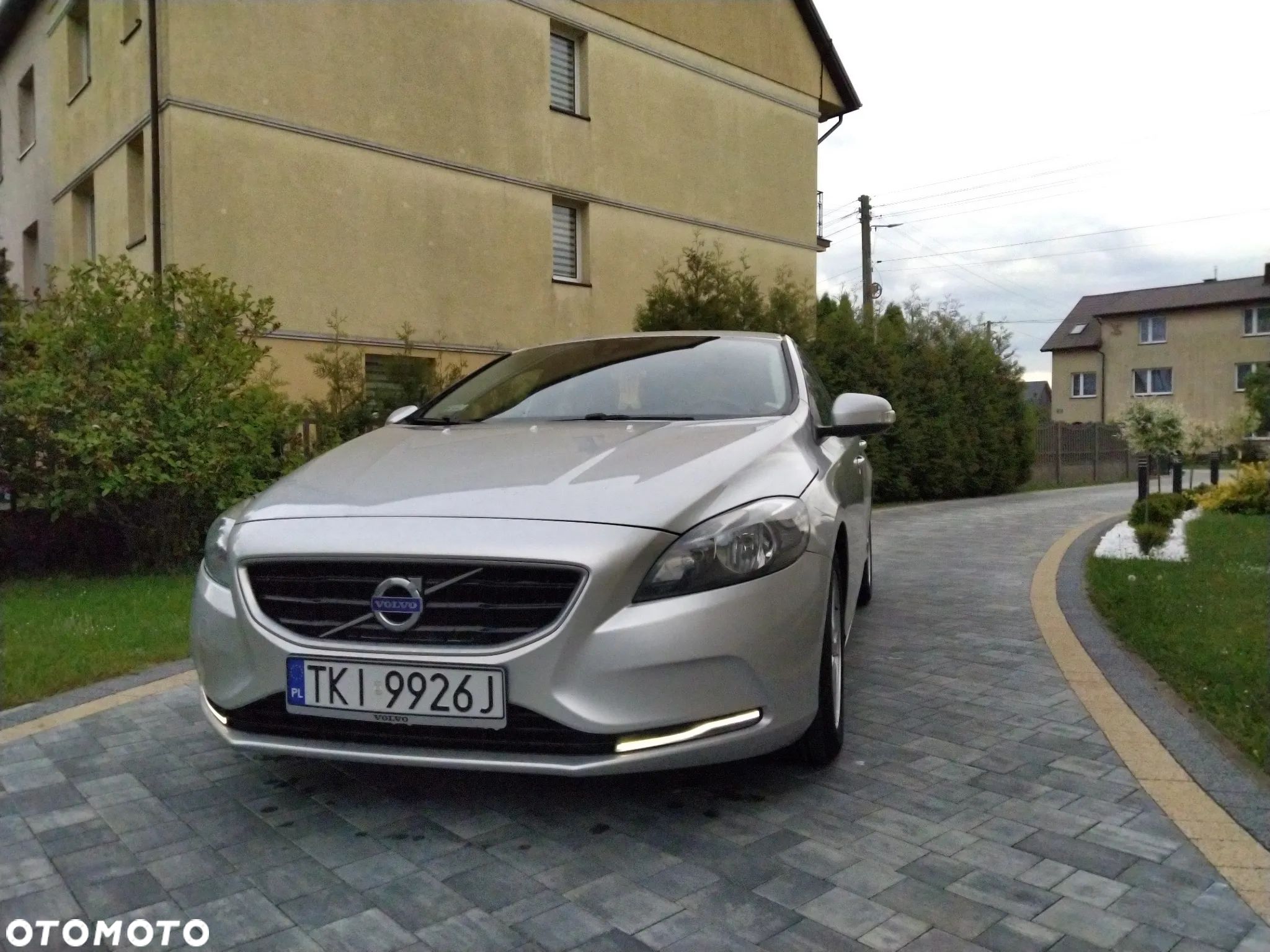 Volvo V40 D2 - 1