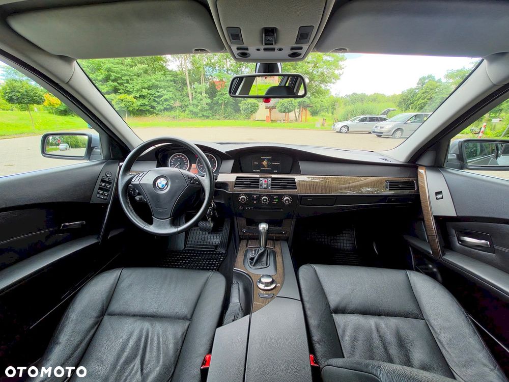 BMW Seria 5 - 24