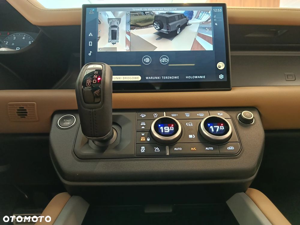 Land Rover Defender 5.0 P500 V8 - 23