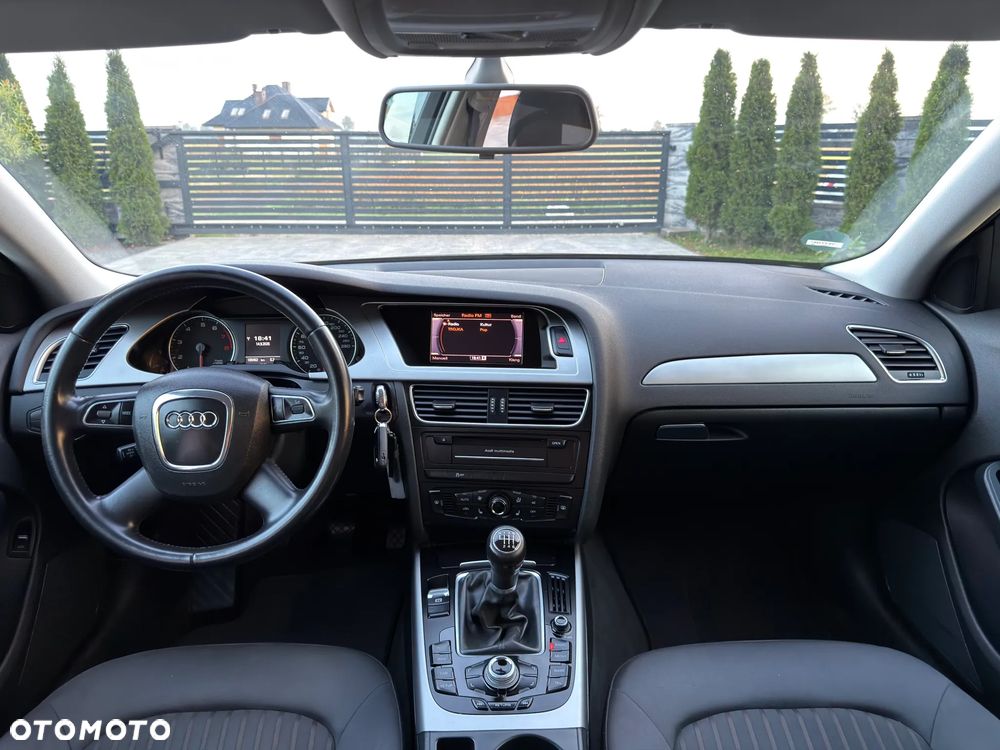 Audi A4 Limousine 1.8 TFSI Attraction - 34
