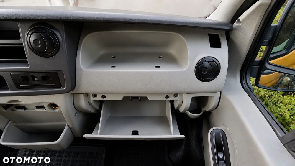 Opel MOVANO 2.5CDTI L2H2 Kamera cofania Hak Potwierdzony Przebieg - 29
