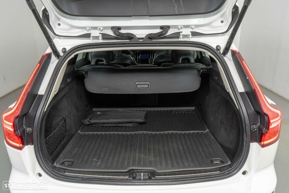 Volvo V60 2.0 T6 AWD TE Inscription Expression - 13