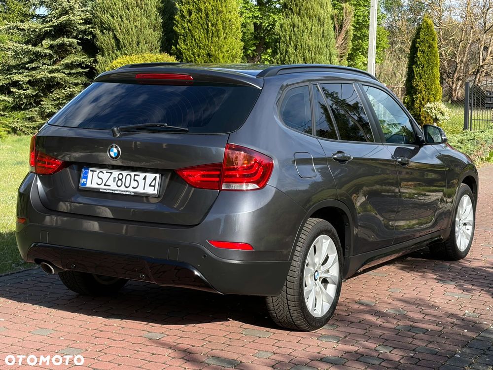 BMW X1 xDrive18d Sport Line - 23