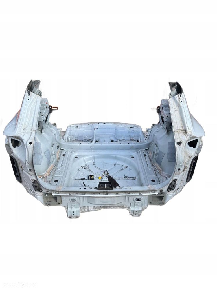 ćwiartka prawy lewy tył wanna błotnik pas tylny dupka volvo xc40 2018- 707 - 2
