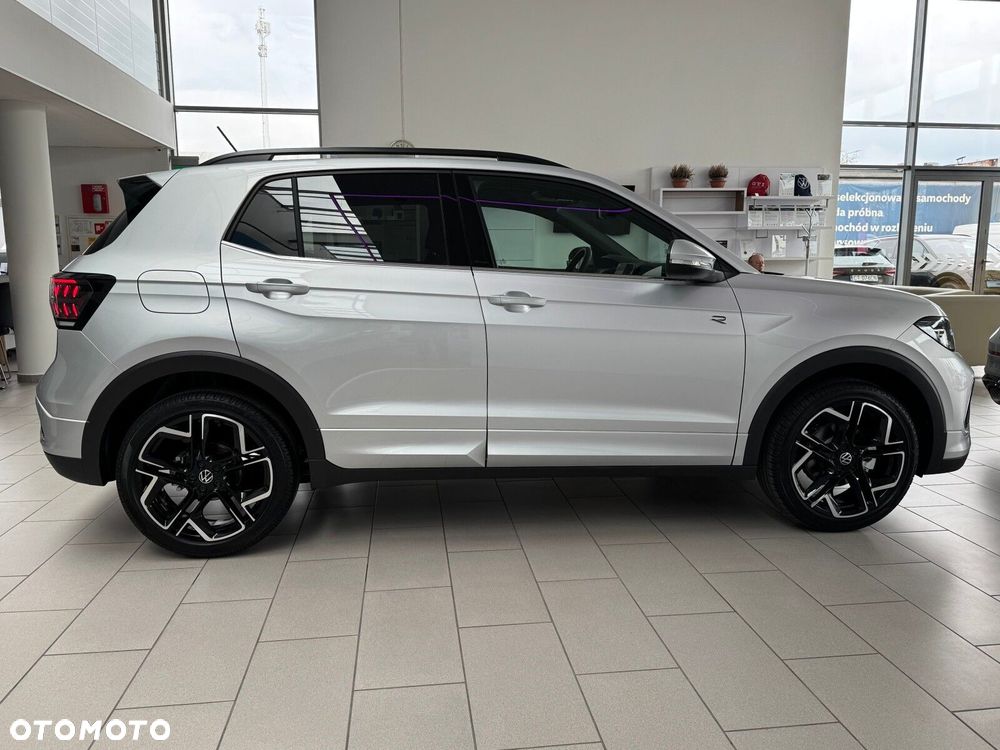 Volkswagen T-Cross - 17