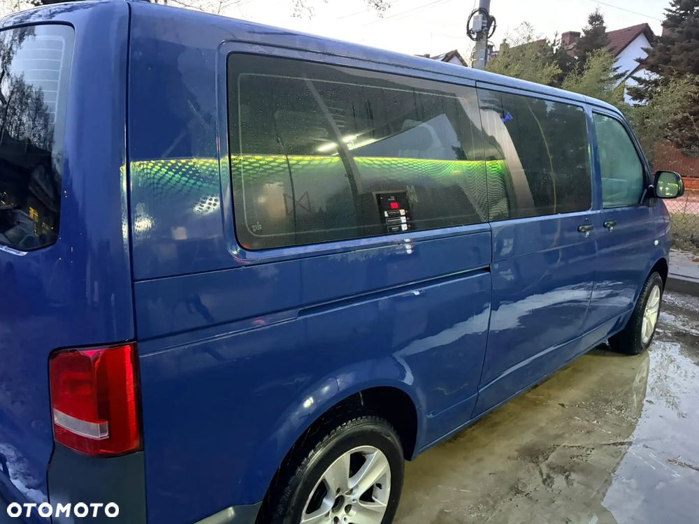 Volkswagen Caravelle - 4