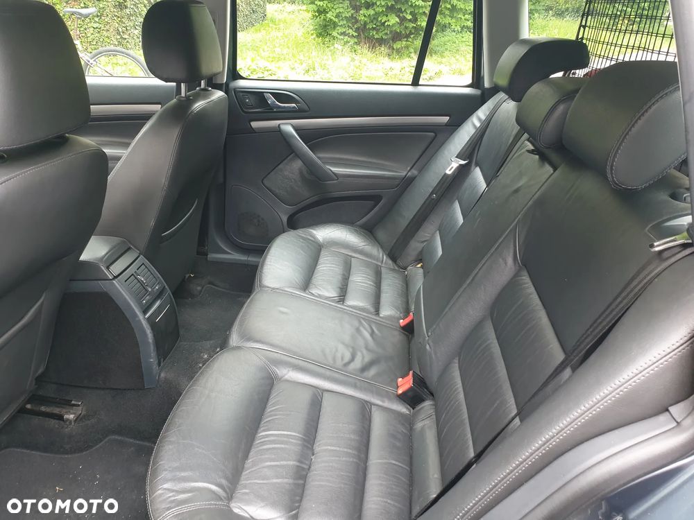 Skoda Octavia 2.0 FSI 4x4 - 4