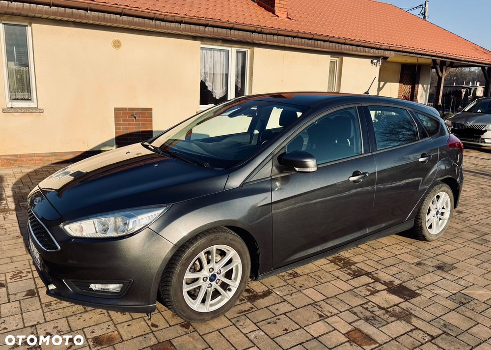 Ford Focus 1.6 Trend PowerShift - 15