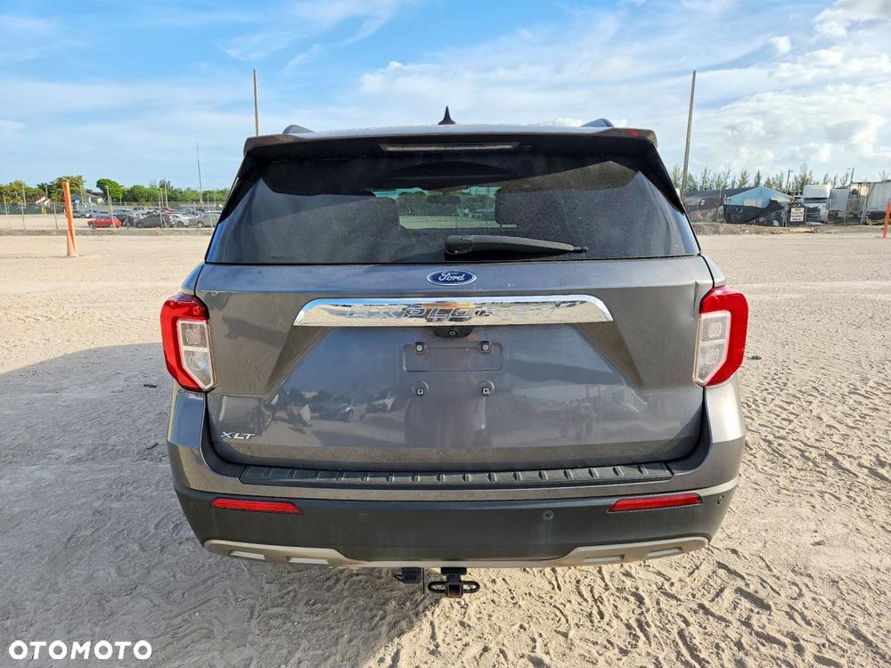 Ford Explorer - 6