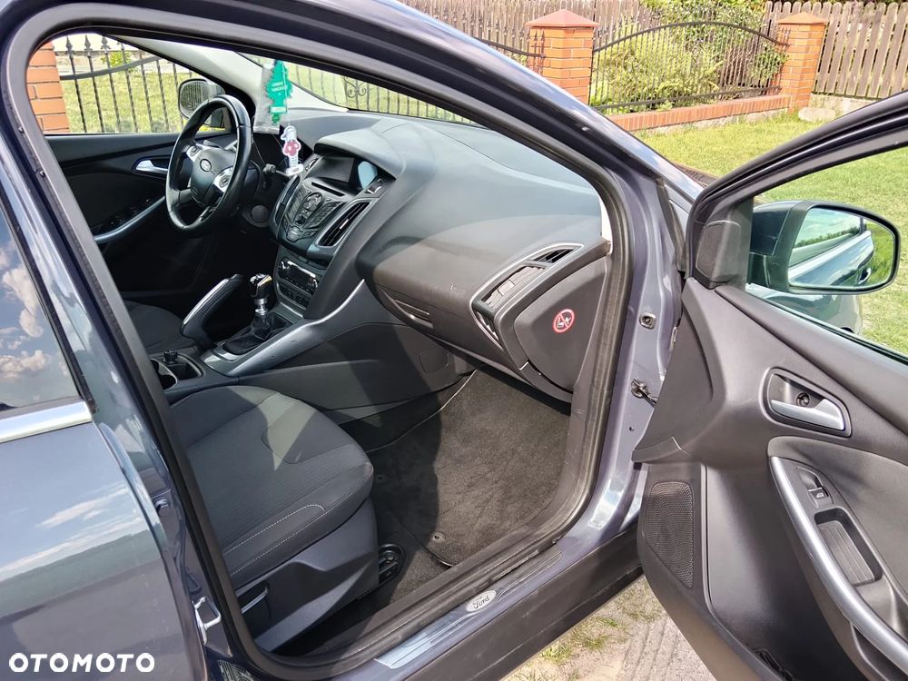 Ford Focus 1.6 TDCi DPF Trend - 5