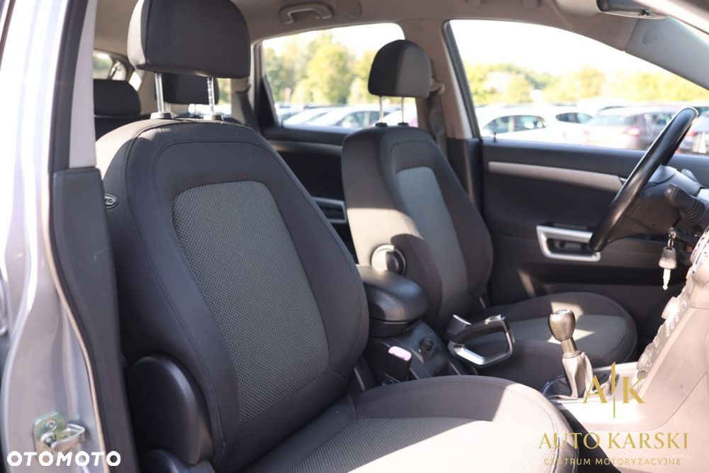 Opel Antara - 36