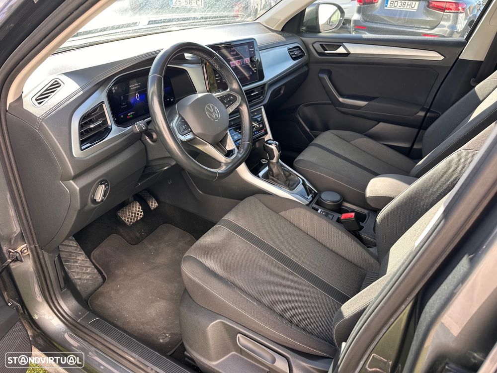 VW T-Roc 1.5 TSI Life DSG - 10