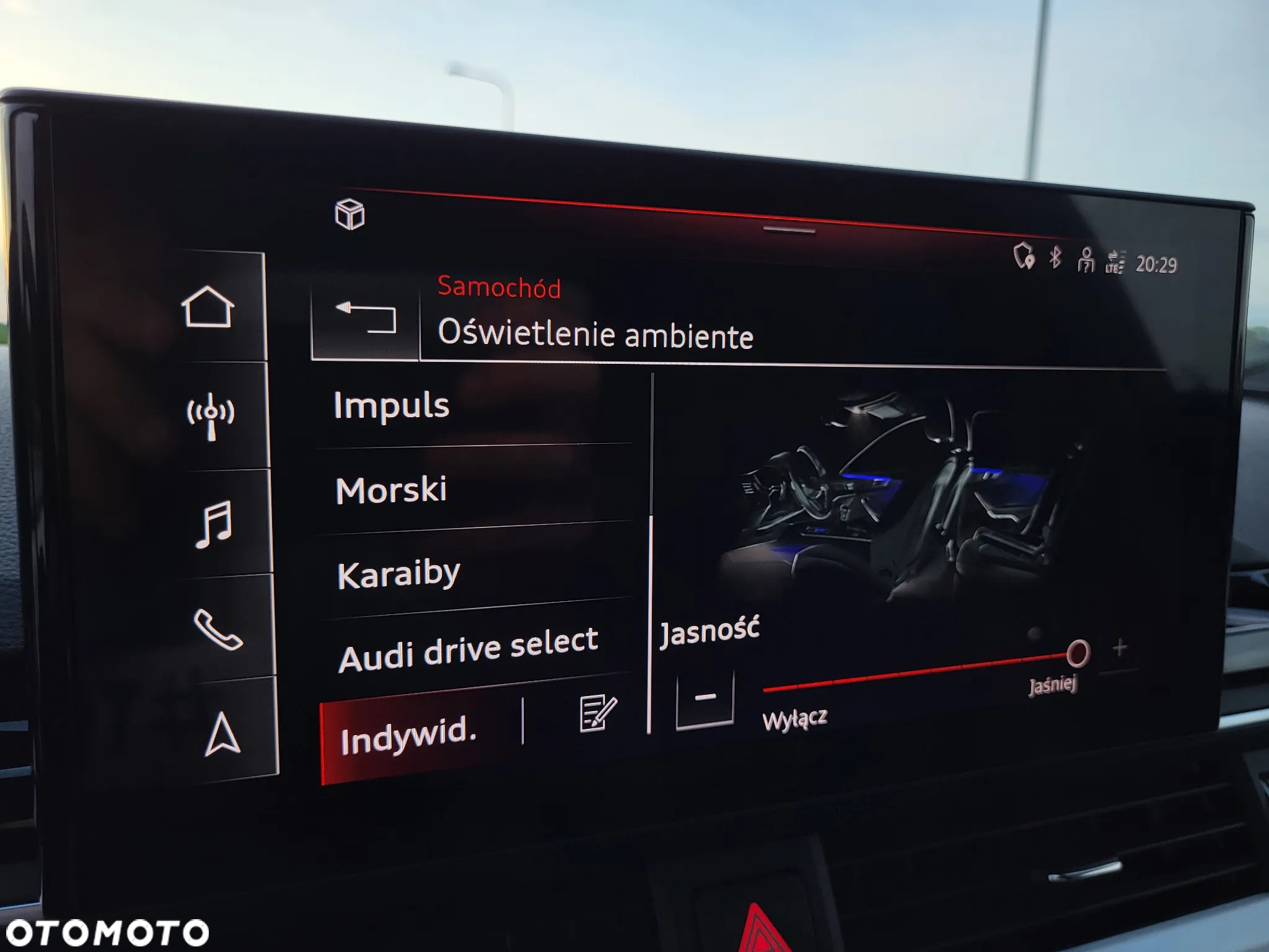 Audi A4 Avant 40 TDI quattro S tronic S line - 26