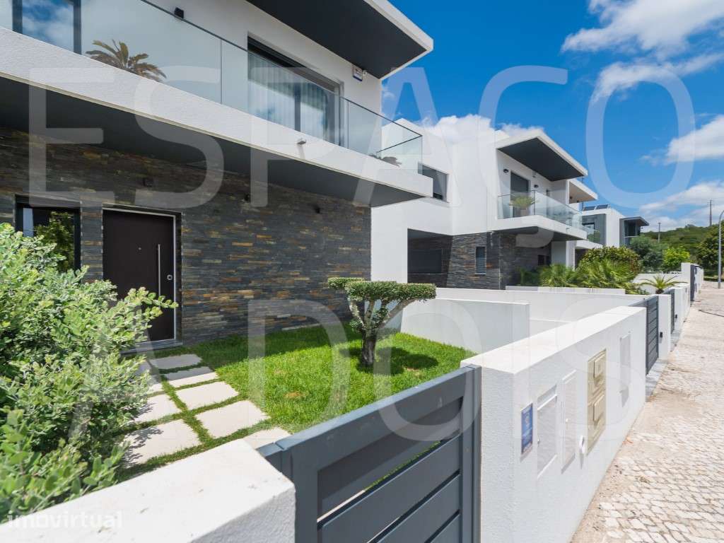 Moradia Contemporânea Premium com Piscina Aquecida junto ao Belas C... - Grande imagem: 2/60