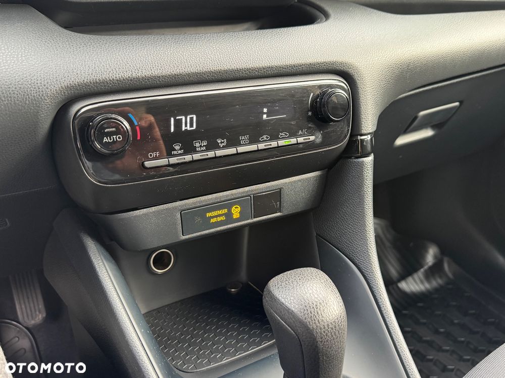 Toyota Yaris 1.5 VVT-i Comfort - 37
