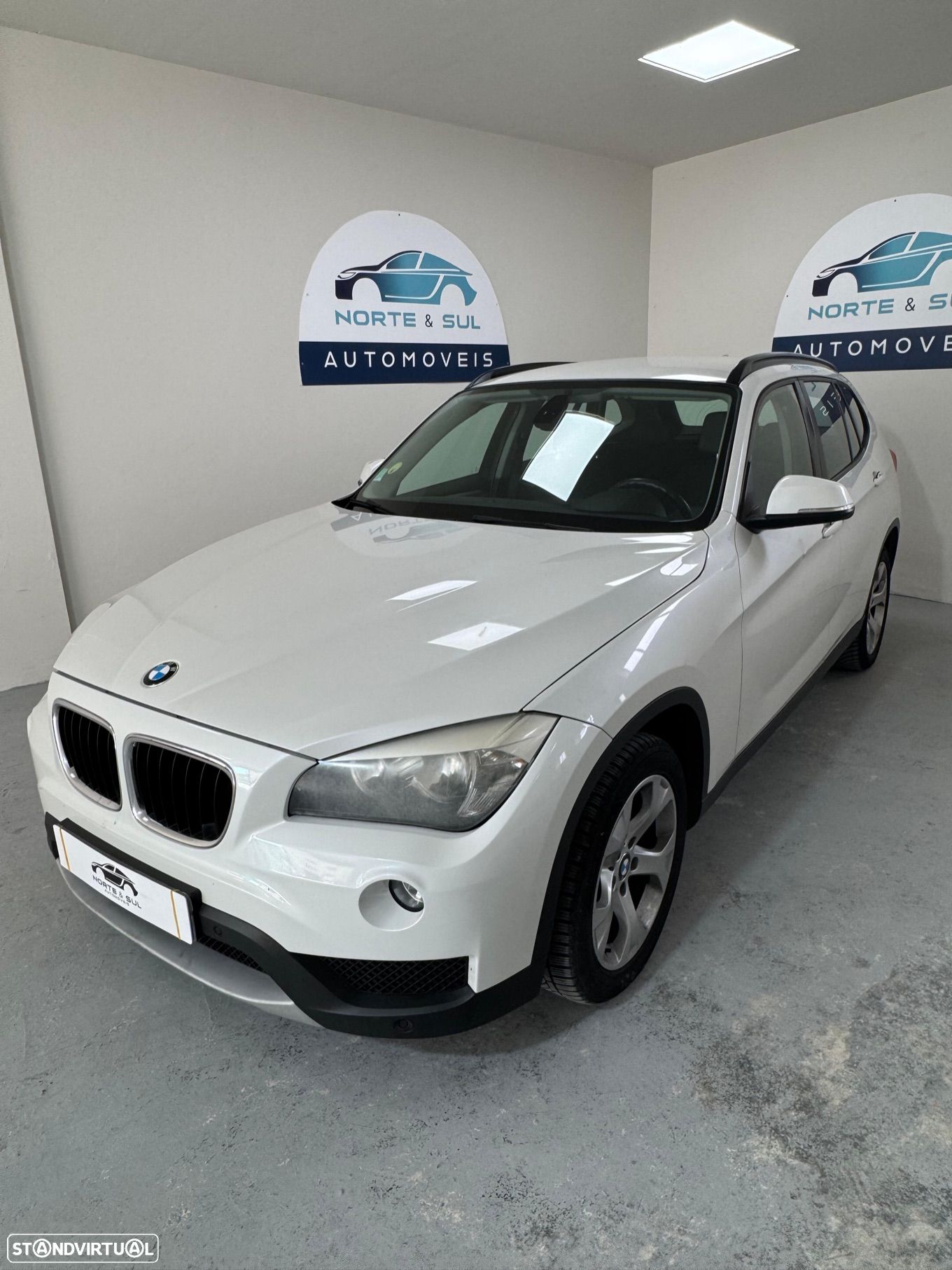 BMW X1 16 d sDrive - 1