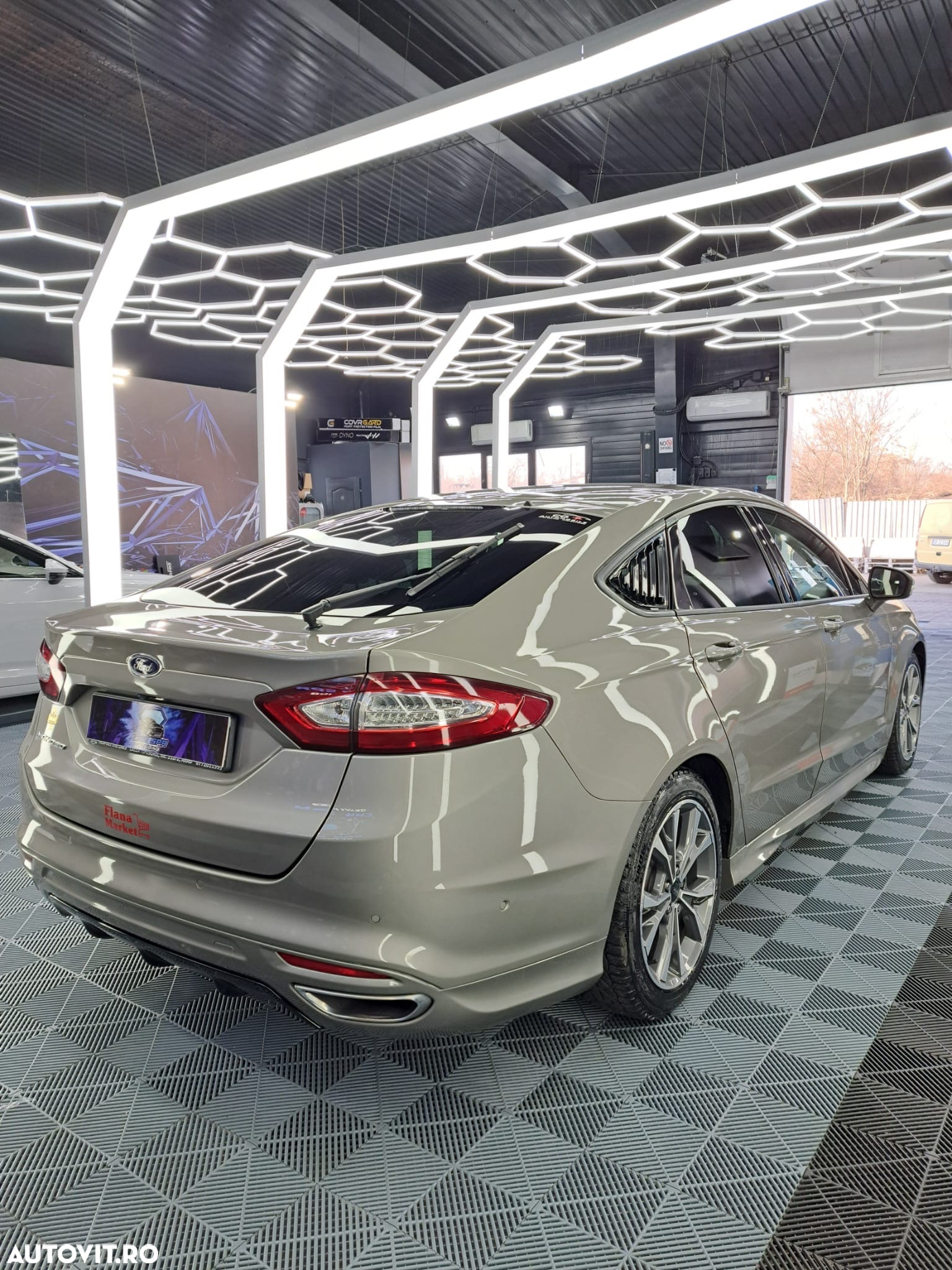 Ford Mondeo 2.0 TDCi Powershift ST Line High - 5