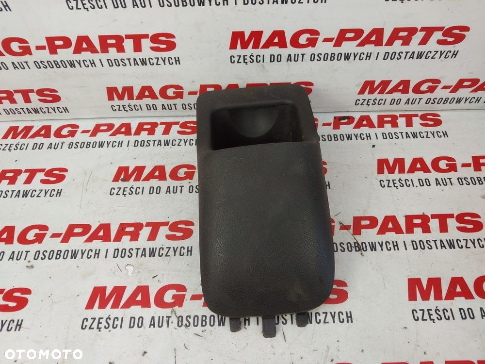 schowek konsoli kierowcy osłona półka renault master III movano B nv400 243131522R