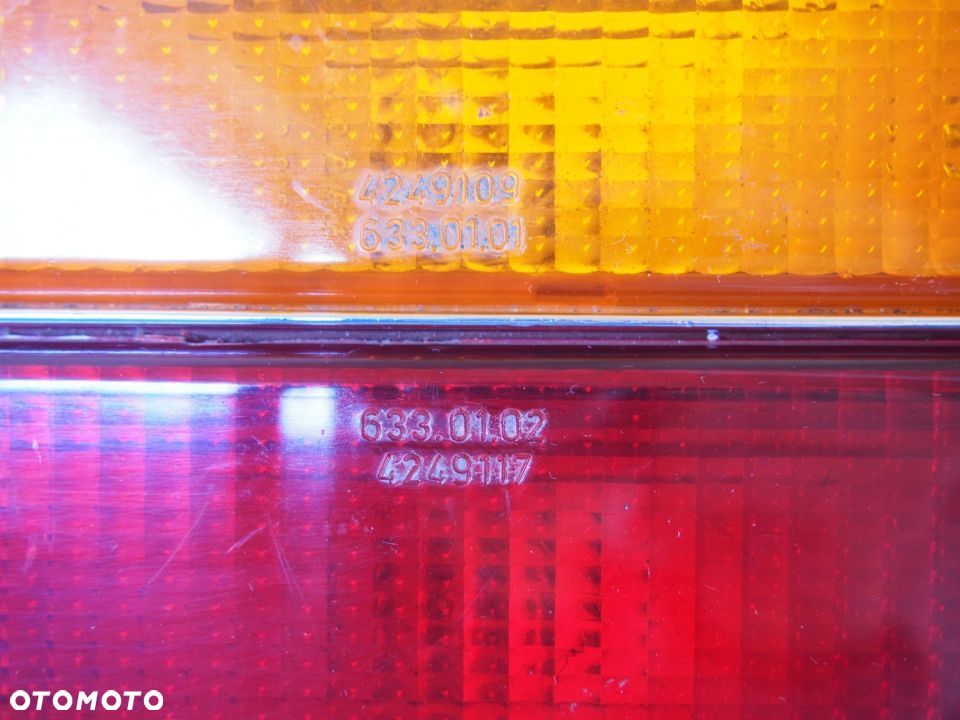 Fiat 125p Lampa lewa tyl tylna - 3