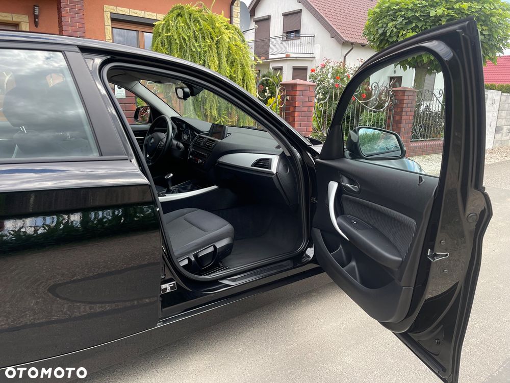 BMW Seria 1 118d DPF Edition Lifestyle - 29