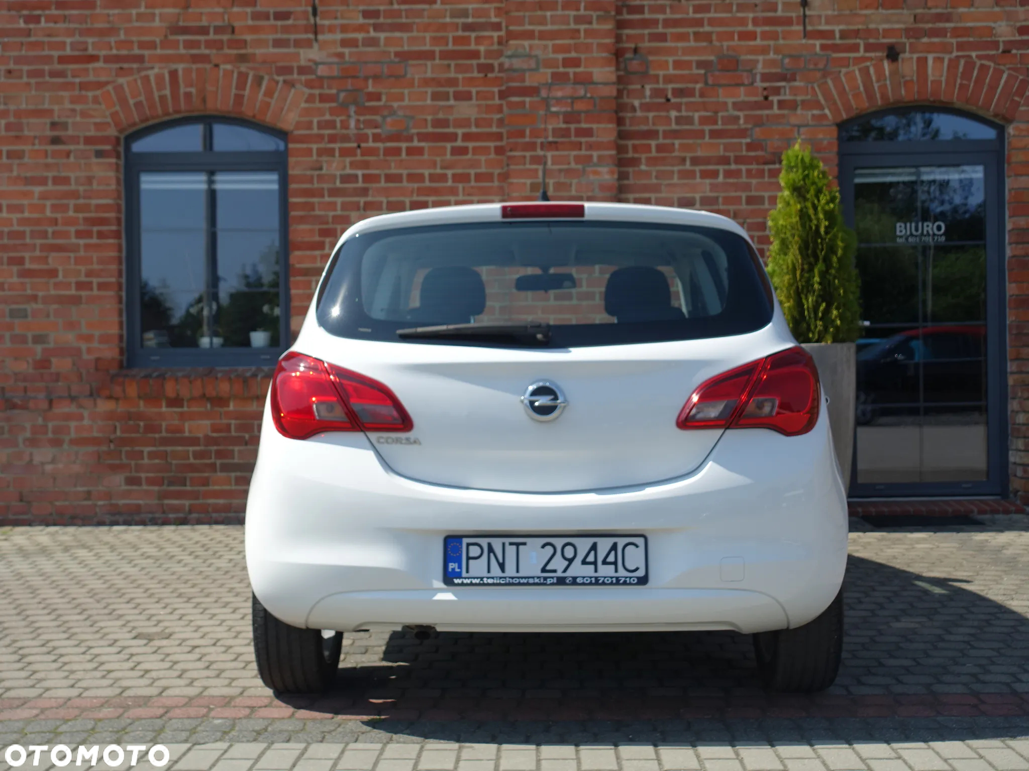 Opel Corsa 1.4 Enjoy - 8