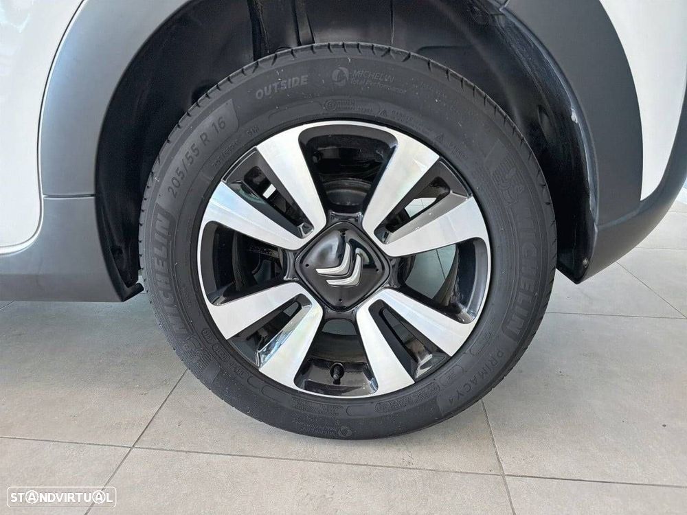 Citroën C3 1.2 PureTech Origins - 11