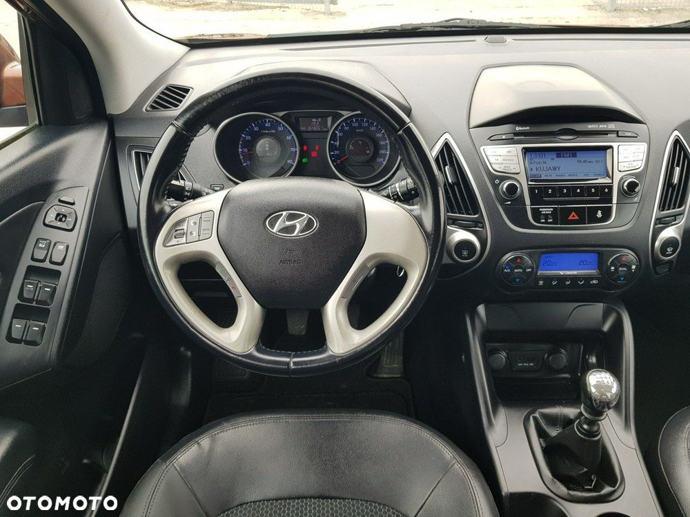 Hyundai ix35 - 13