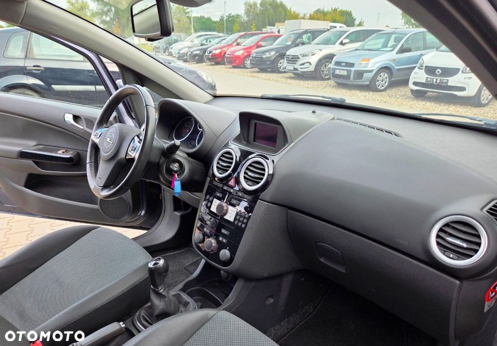 Opel Corsa - 26