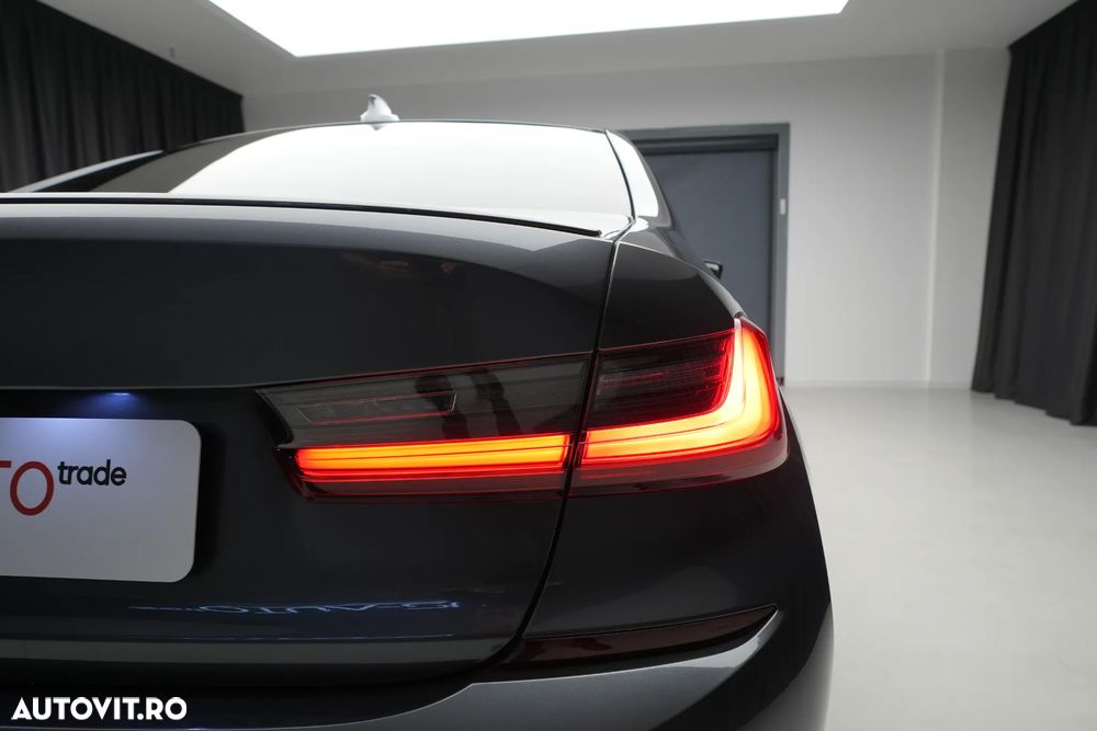 BMW M3 M340i xDrive - 12
