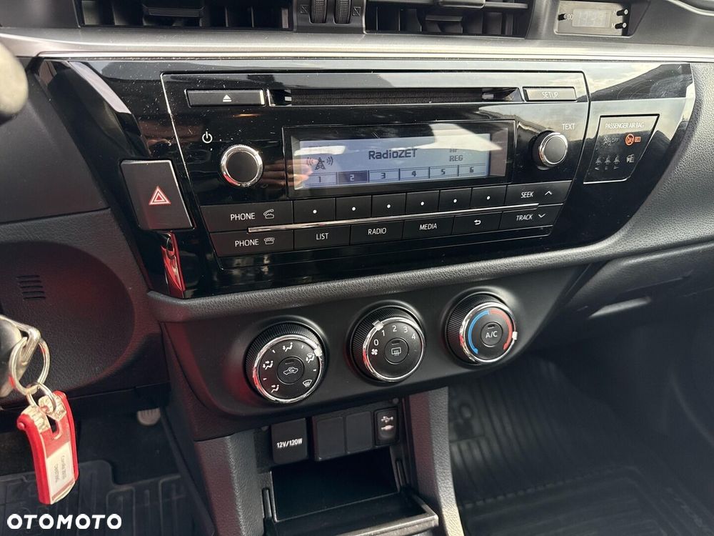 Toyota Corolla 1.33 Active EU6 - 15