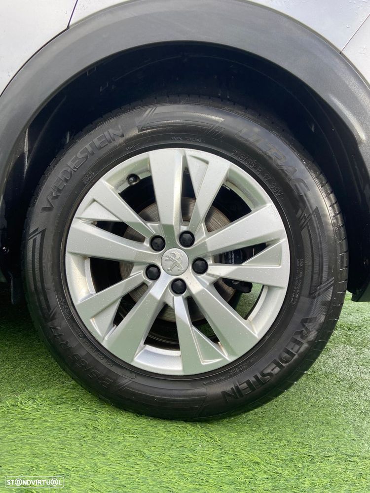 Peugeot 3008 1.5 BlueHDi Active Pack EAT8 - 46