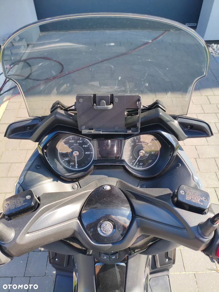 Yamaha X-max - 6