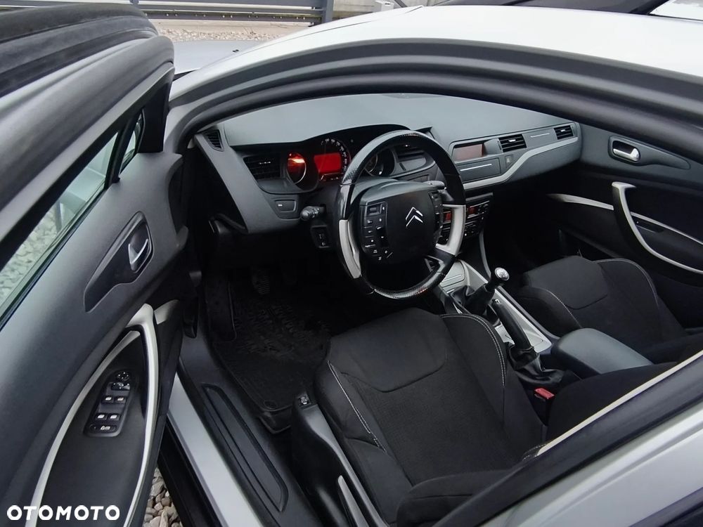 Citroën C5 1.6 HDi Attraction - 9